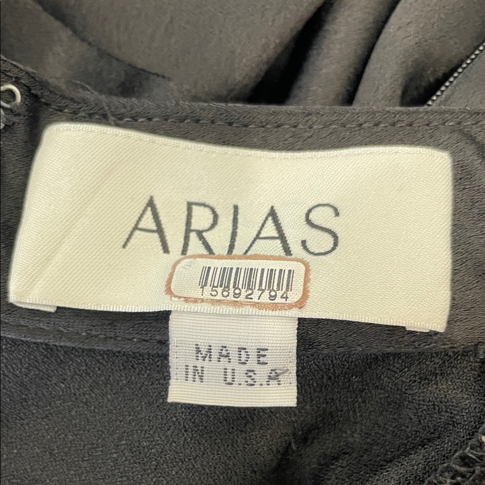 ARIAS NEW YORK Halter Neck Dress, 8 - Picture 5 of 16